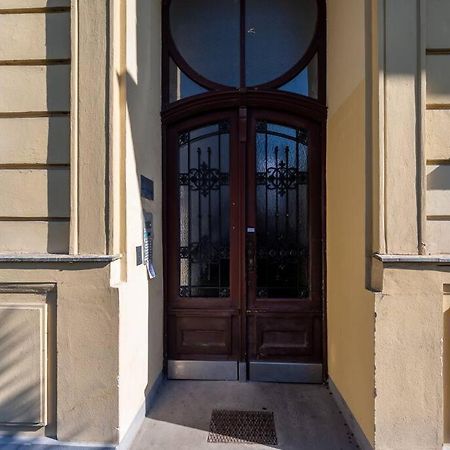 Apartmán Cozy 1Br Duplex Near Center By Hm Vídeň Exteriér fotografie